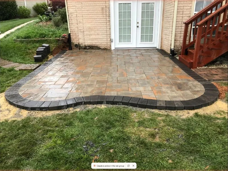 Curved paver patio